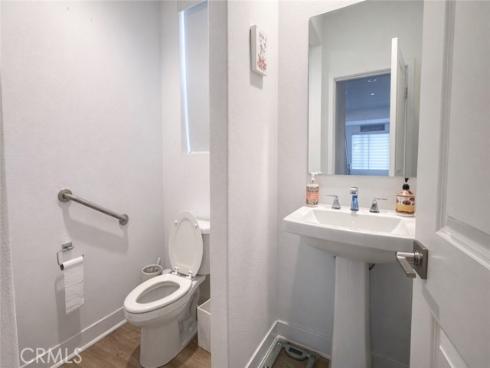 5721  Windbourne  , Huntington Beach, CA