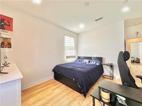 5721  Windbourne  , Huntington Beach, CA