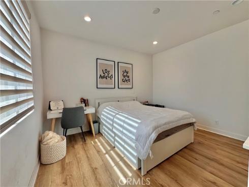 5721  Windbourne  , Huntington Beach, CA