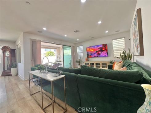 5721  Windbourne  , Huntington Beach, CA