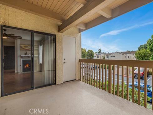 16581  Grunion Lane  204 , Huntington Beach, CA