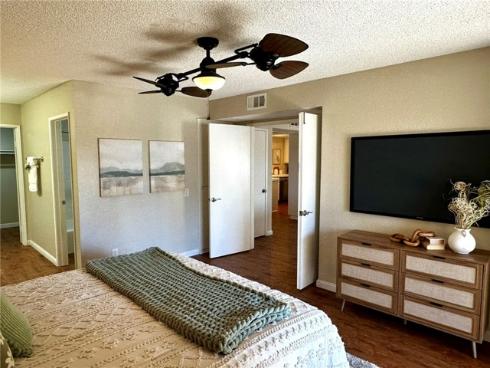 16581  Grunion Lane  204 , Huntington Beach, CA