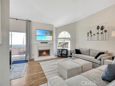 7281  Coho Drive  206 , Huntington Beach, CA