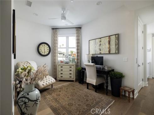 428  7th  , Huntington Beach, CA