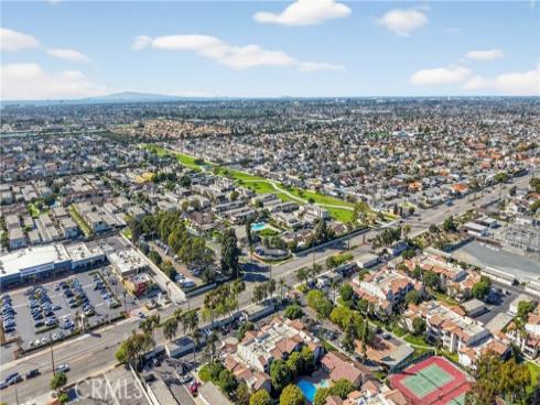 21372  Brookhurst  626 , Huntington Beach, CA