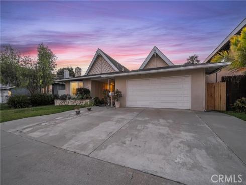 17341  Almelo   Lane, Huntington Beach, CA