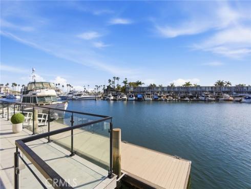 17007  Edgewater   Lane, Huntington Beach, CA