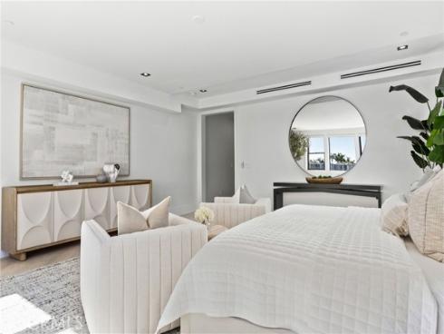 17007  Edgewater   Lane, Huntington Beach, CA