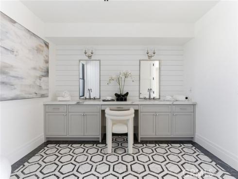 17007  Edgewater   Lane, Huntington Beach, CA