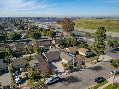5022  Tasman  , Huntington Beach, CA