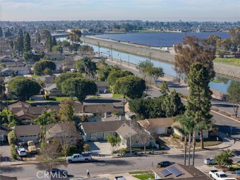 5022  Tasman  , Huntington Beach, CA