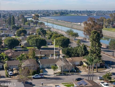 5022  Tasman  , Huntington Beach, CA