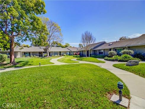 8932  Biscayne  1320-C  Court, Huntington Beach, CA
