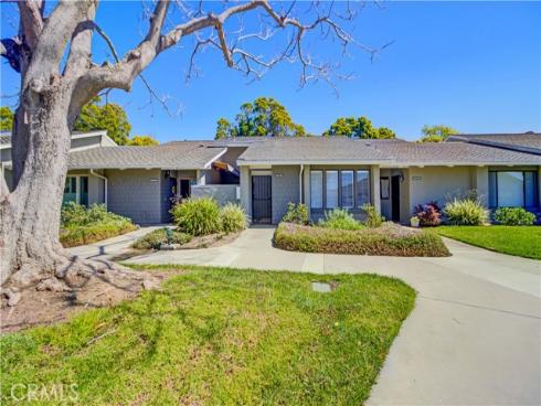 8932  Biscayne  1320-C  Court, Huntington Beach, CA