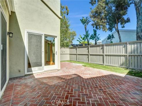 7195  Riptide   Circle, Huntington Beach, CA