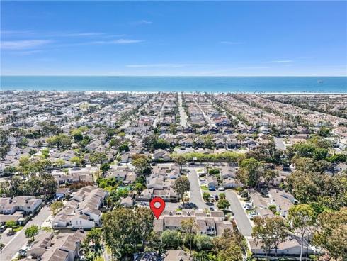 7195  Riptide   Circle, Huntington Beach, CA