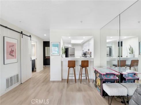 1200  Pacific Coast  106  Highway, Huntington Beach, CA