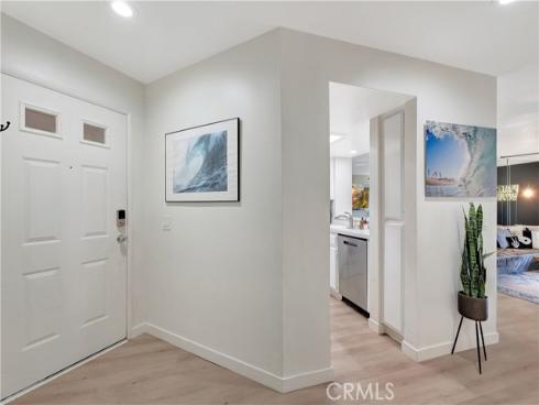 1200  Pacific Coast  106  Highway, Huntington Beach, CA