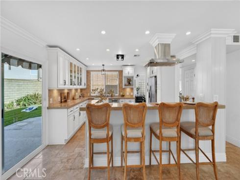 20261  Lighthouse  , Huntington Beach, CA