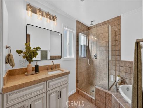 20261  Lighthouse  , Huntington Beach, CA