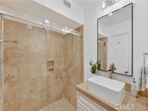 20261  Lighthouse  , Huntington Beach, CA