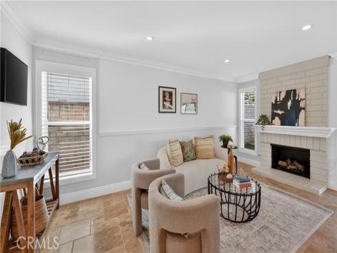 20261  Lighthouse  , Huntington Beach, CA