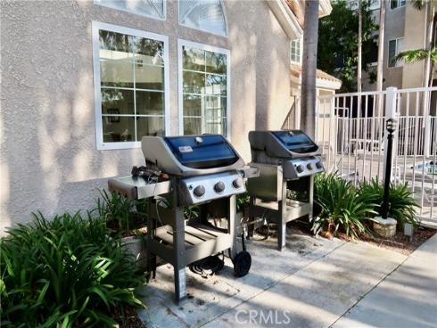 4561  Warner  101 , Huntington Beach, CA