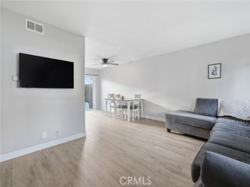 19774  Cambridge   Lane, Huntington Beach, CA