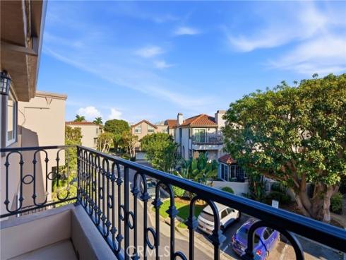 19225  Seabrook  , Huntington Beach, CA