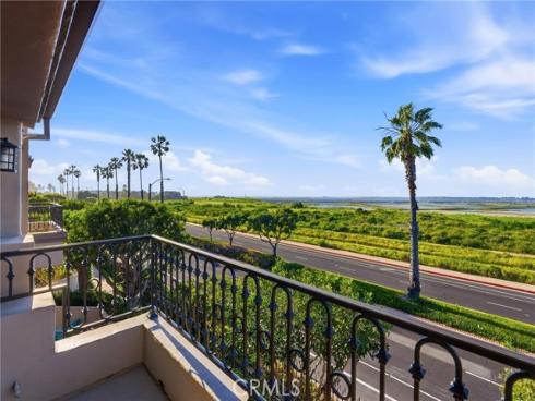 19225  Seabrook  , Huntington Beach, CA