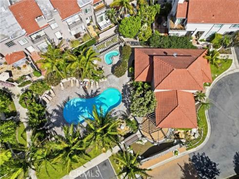 19225  Seabrook  , Huntington Beach, CA