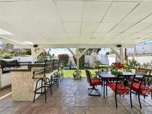 16381  Rhone  , Huntington Beach, CA