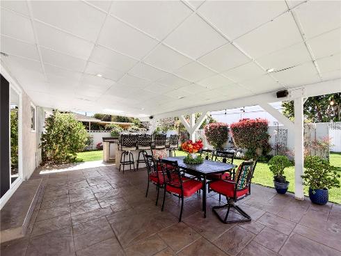 16381  Rhone  , Huntington Beach, CA
