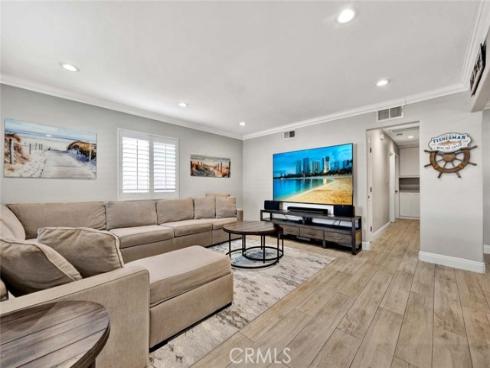 9662  Pollack   Drive, Huntington Beach, CA