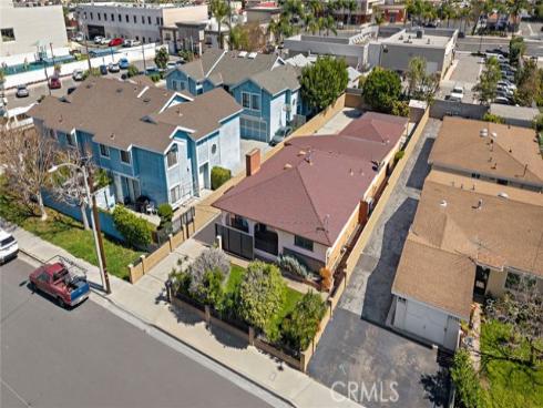 17162  Elm   Lane, Huntington Beach, CA