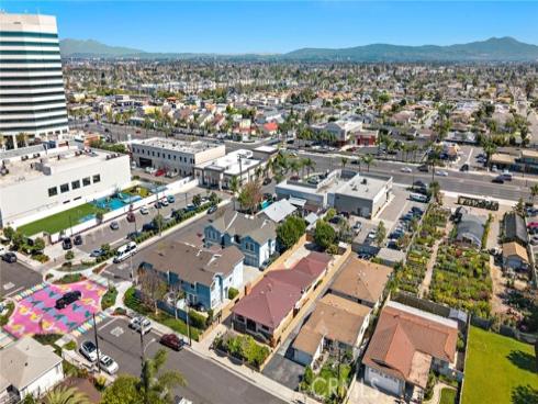 17162  Elm   Lane, Huntington Beach, CA