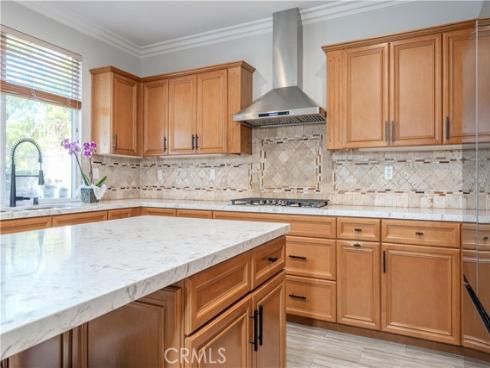 18571 Amalia , Huntington Beach, CA