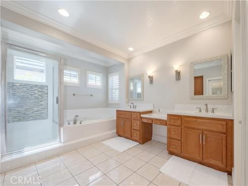 18571 Amalia , Huntington Beach, CA