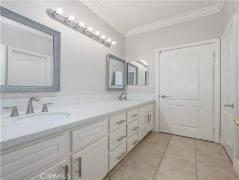 18571 Amalia , Huntington Beach, CA