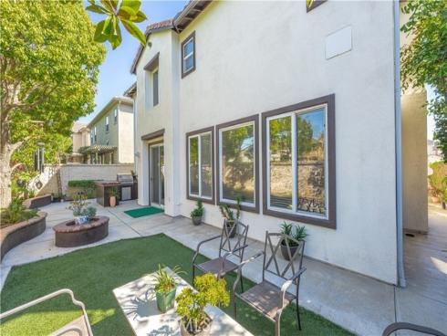 18571 Amalia , Huntington Beach, CA