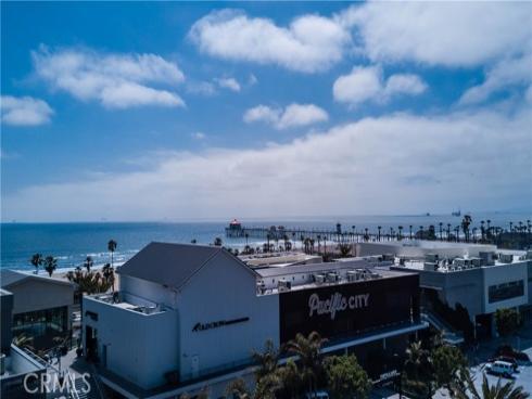 18571 Amalia , Huntington Beach, CA