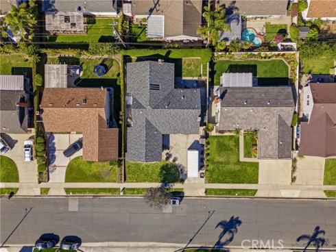 17571  Wrightwood   Lane, Huntington Beach, CA