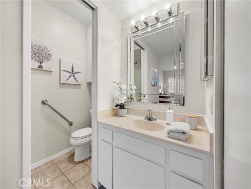 21114  Gypsy Moth   Lane, Huntington Beach, CA