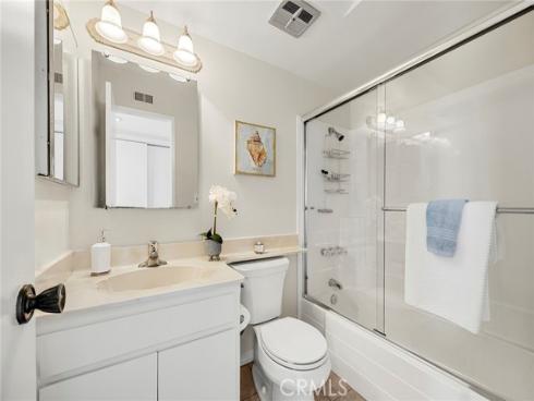 21114  Gypsy Moth   Lane, Huntington Beach, CA