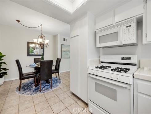 21114  Gypsy Moth   Lane, Huntington Beach, CA