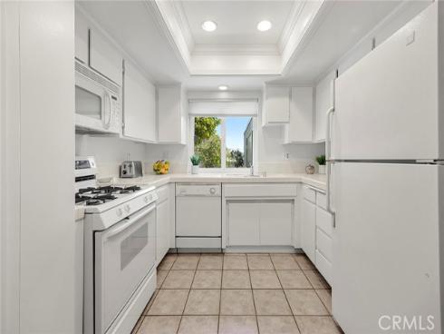 21114  Gypsy Moth   Lane, Huntington Beach, CA