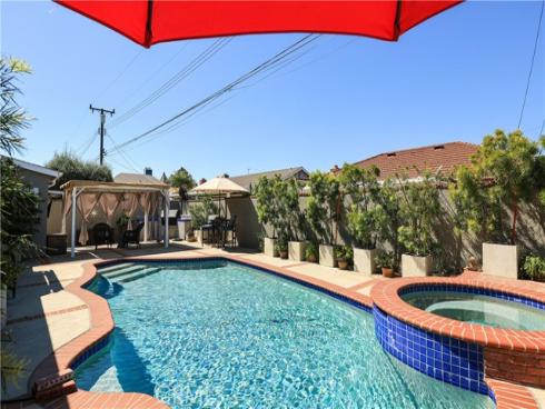 15751 Plymouth Lane , Huntington Beach, CA