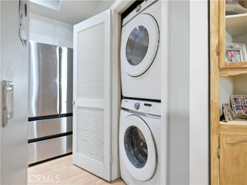 16960  Algonquin  2104 , Huntington Beach, CA