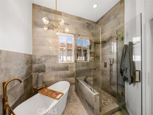 18061  Joyful  104  Lane, Huntington Beach, CA