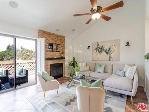 4852  Cabana  202  Drive, Huntington Beach, CA